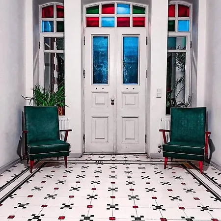 Serguzest ホテル 3*