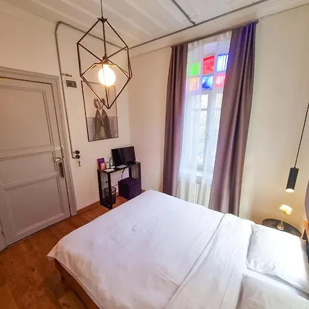 Serguzest Hotel Adalar