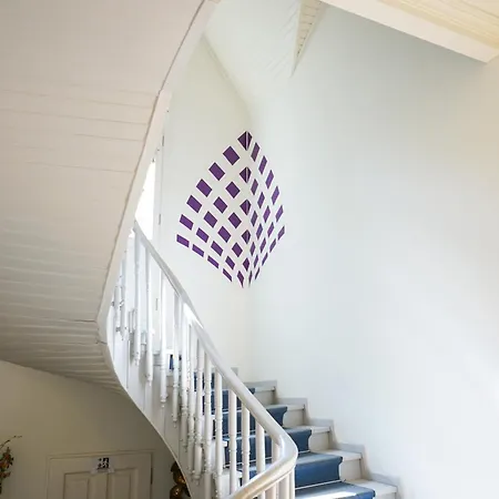 Serguzest 3* アダラー